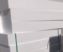 <b>赤峰苯板廠講解擠塑聚苯板的選購(gòu)技巧</b>